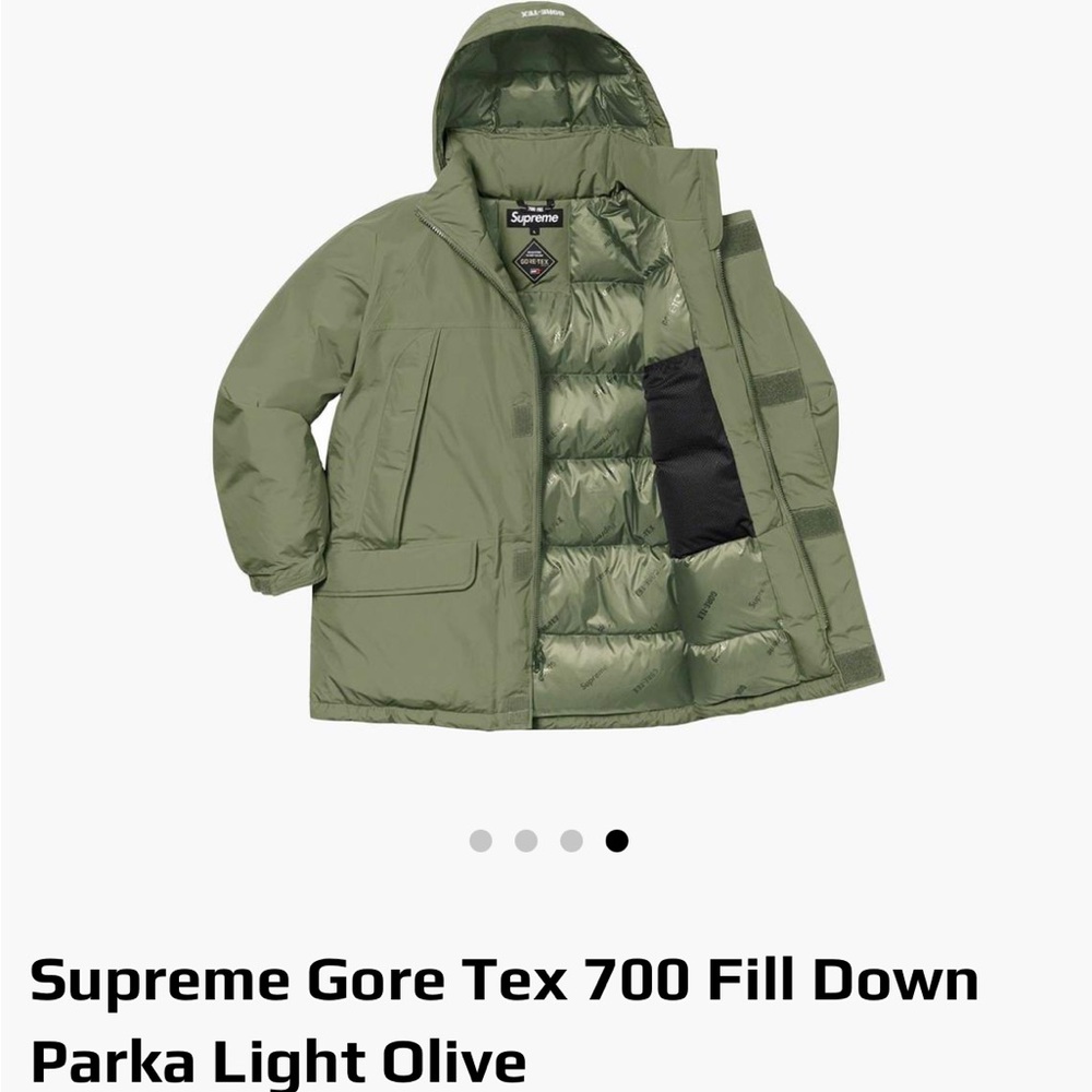 “SOLD”Supreme water proof coat.